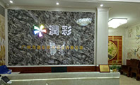 uv平板打印机厂家哪家好？